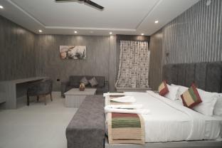 the trade international