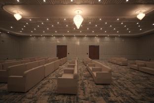 The Trade International,,3 star