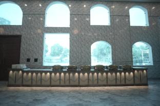 the trade international