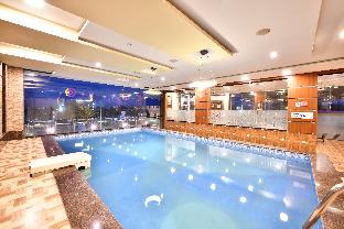 click hotel sagar plaza chakan pune