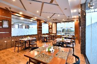 click hotel sagar plaza chakan pune