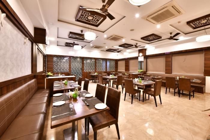 click hotel sagar plaza chakan pune