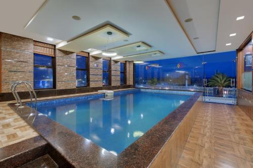 click hotel sagar plaza chakan pune