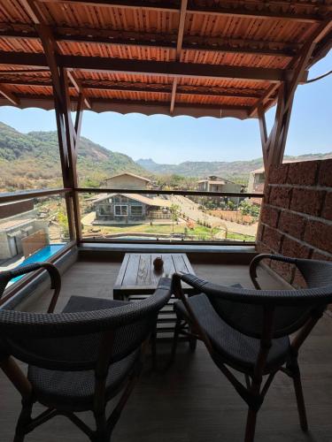 mastiff grand la villae resort