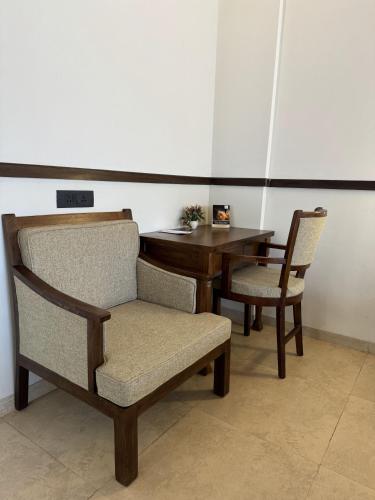 mastiff grand la villae resort