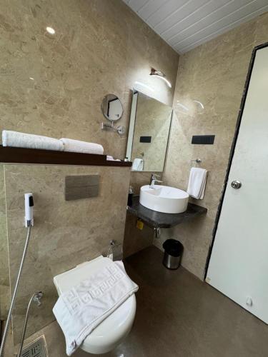 mastiff grand la villae resort