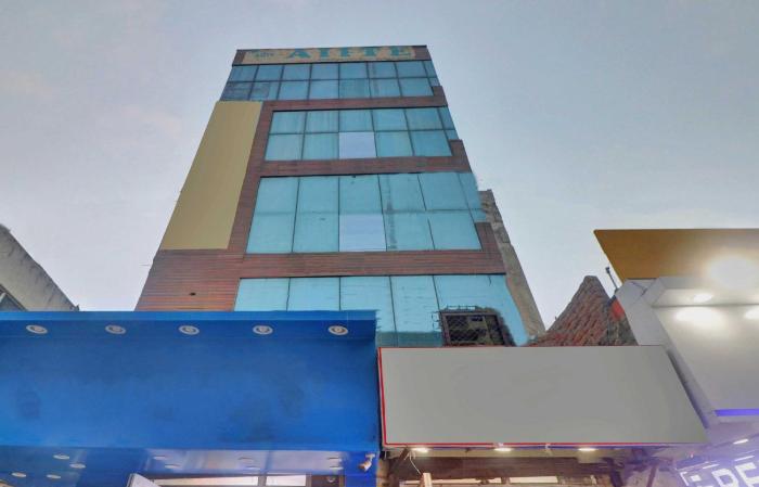 super capital o moody inn