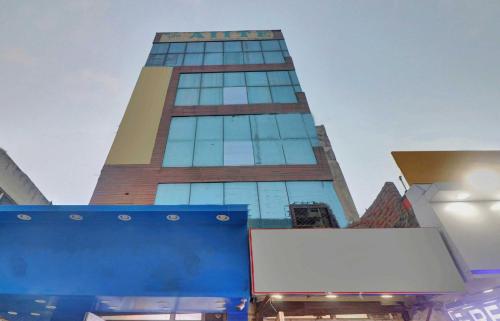 super capital o moody inn