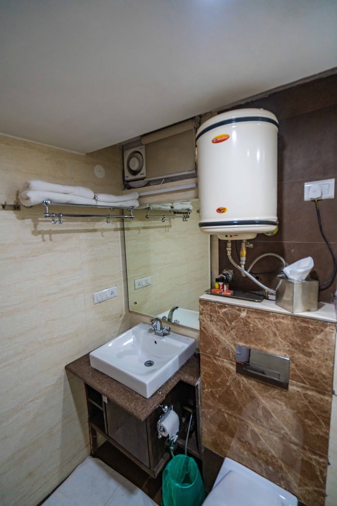 ashiana clarks inn shimla