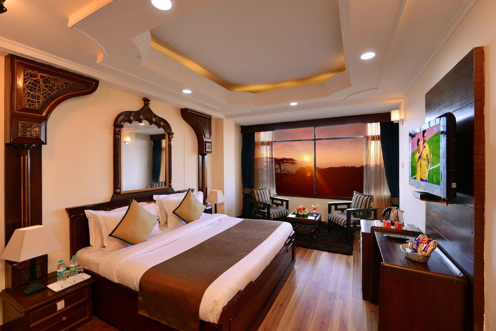 ashiana clarks inn shimla