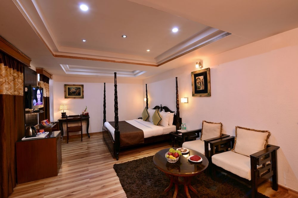 ashiana clarks inn shimla