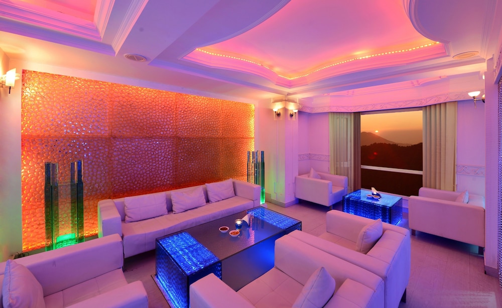 ashiana clarks inn shimla