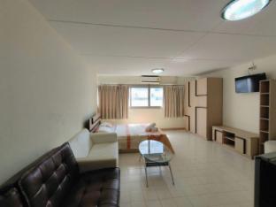 muang thong inn