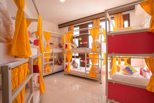 gostops mussoorie picture palace