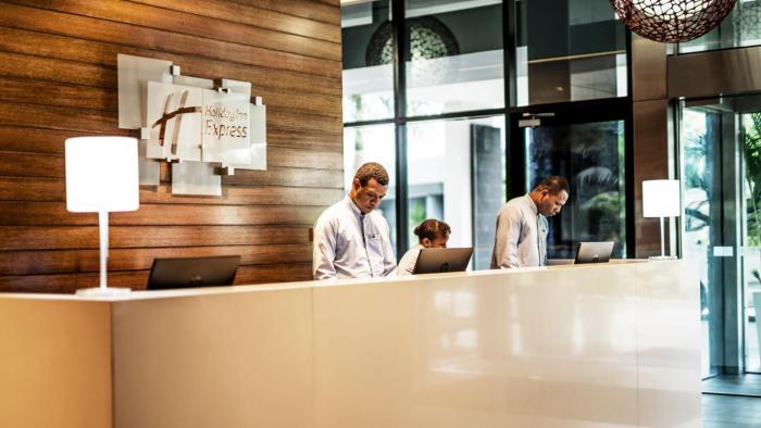 holiday inn express port moresby by ihg