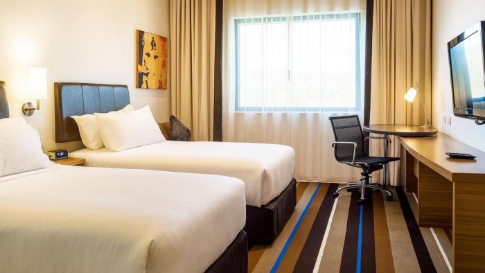 holiday inn express port moresby by ihg