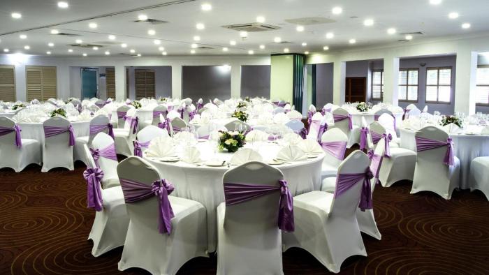 holiday inn express port moresby by ihg