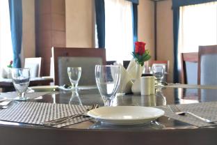 neel clarks inn express agra