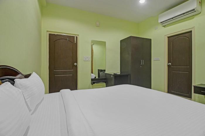 hotel o sri residency near hyderabad central