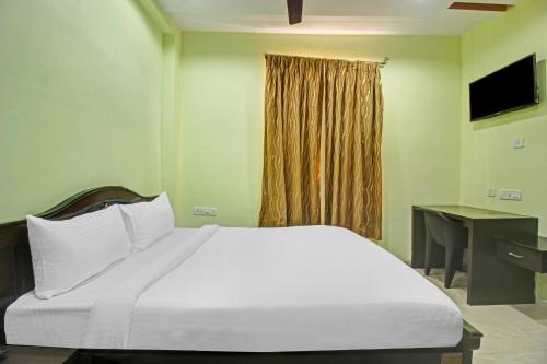 hotel o sri residency near hyderabad central