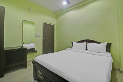 hotel o sri residency near hyderabad central