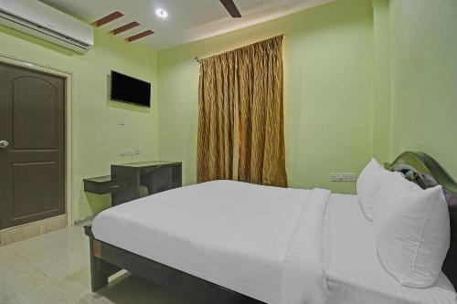 hotel o sri residency near hyderabad central