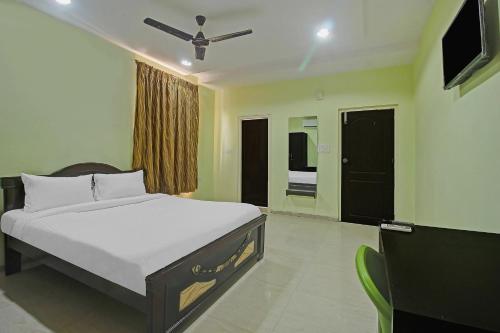 hotel o sri residency near hyderabad central