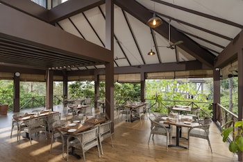 jeevess retreat wayanad