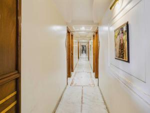 Hotel Raj Palace,,3 star