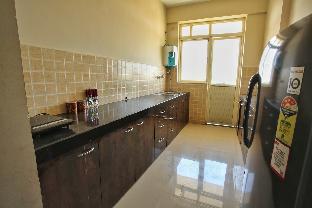 Staeg Meadow View 3Bhk 501,,4 star