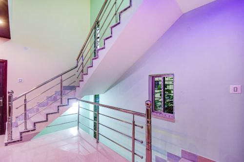 Hotel O Gypsy And Restaurant,,3 star