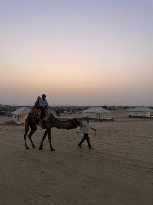 golden sands desert camp raisar bikaner