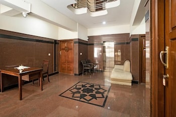 Aishwarya Apartment,,3 star