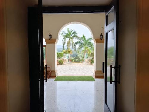 balaram palace resort