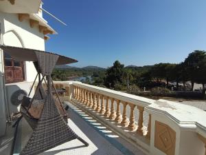 balaram palace resort