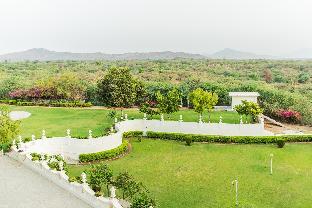 balaram palace resort