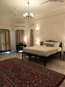 balaram palace resort