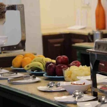 Balaram Palace Resort,,2 star