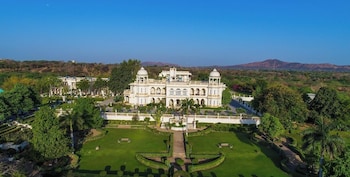 balaram palace resort