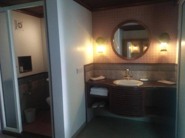 balaram palace resort