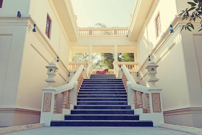 balaram palace resort