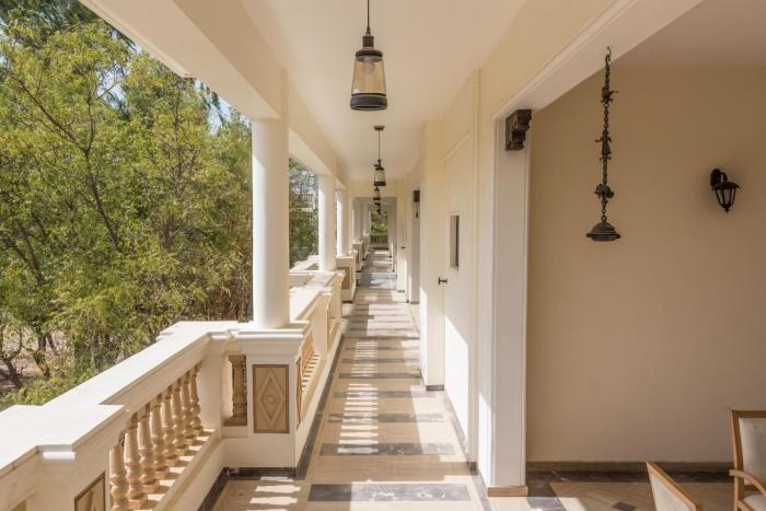 balaram palace resort