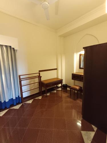 balaram palace resort