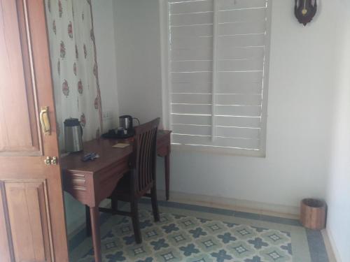 balaram palace resort