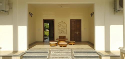 balaram palace resort
