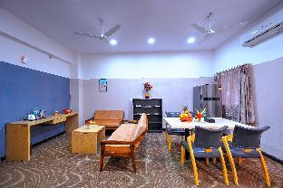 Treehouse Morina,,3 star