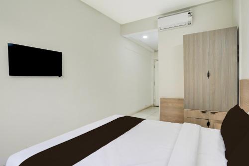 Super Hotel O Ksr Bengaluru City Junction Formerly Gurudev Residency,,3 star