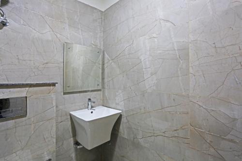 hotel nova inn near delhi airport