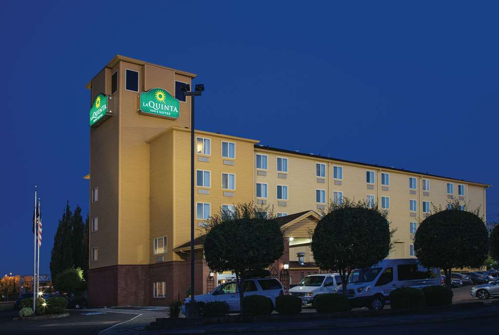 la quinta inn and suites by wyndham portland airport
