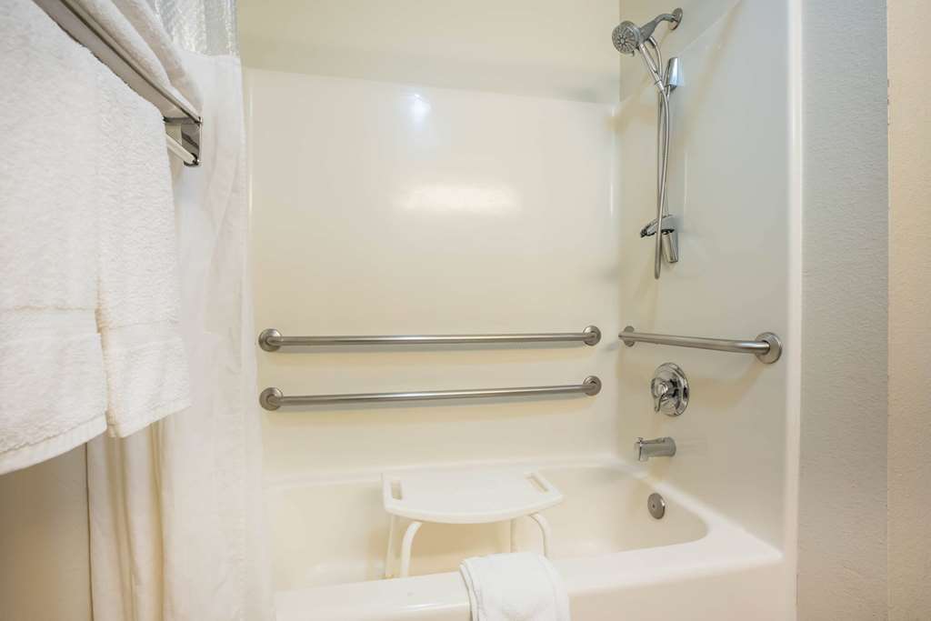 la quinta inn and suites by wyndham portland airport